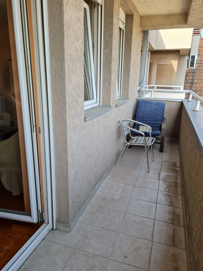 Prodaja, trosoban stan, 69m², Petrovaradin, Novi Sad