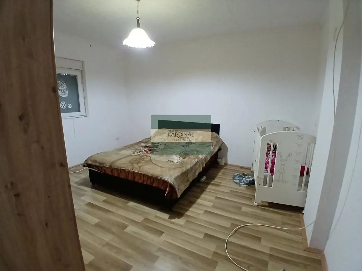 Prodaja, kuća, 330m², Topola, Srbija