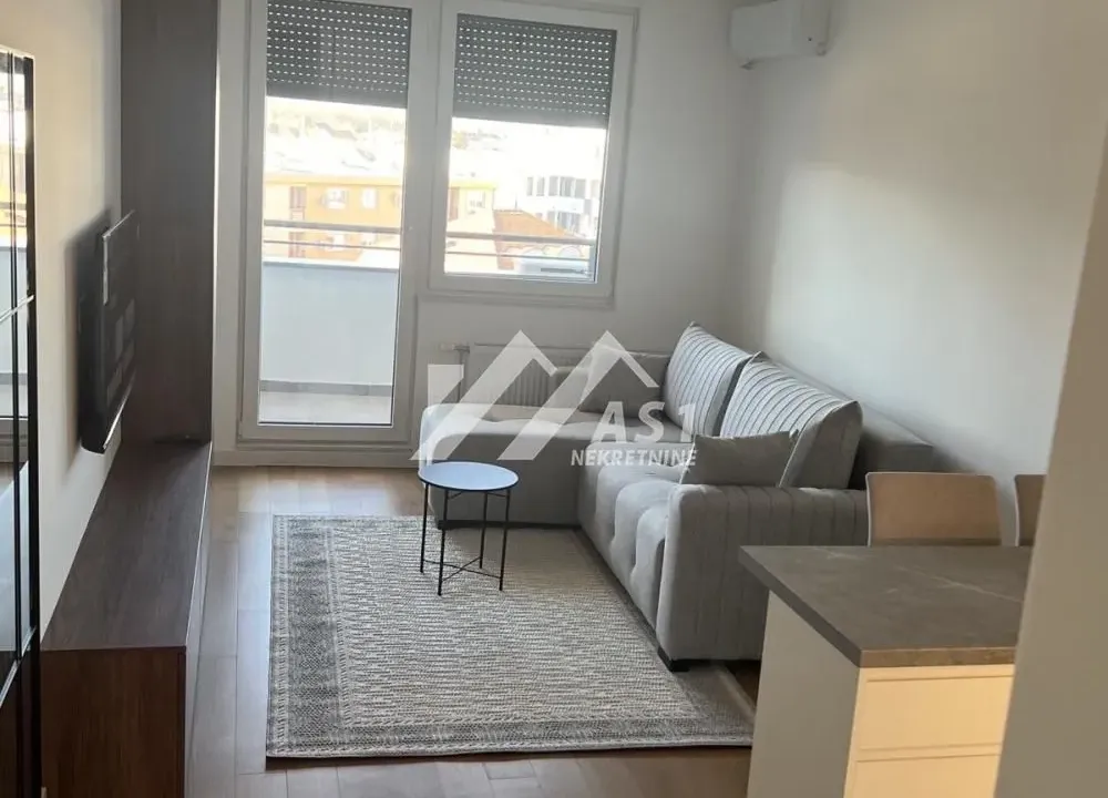 Izdavanje, jednosoban stan, 31m², Telep, Novi Sad Sve Podlokacije