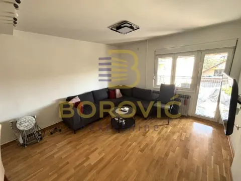 Izdavanje, trosoban stan, 100m², Autokomanda, Voždovac Sve Podlokacije - image 3