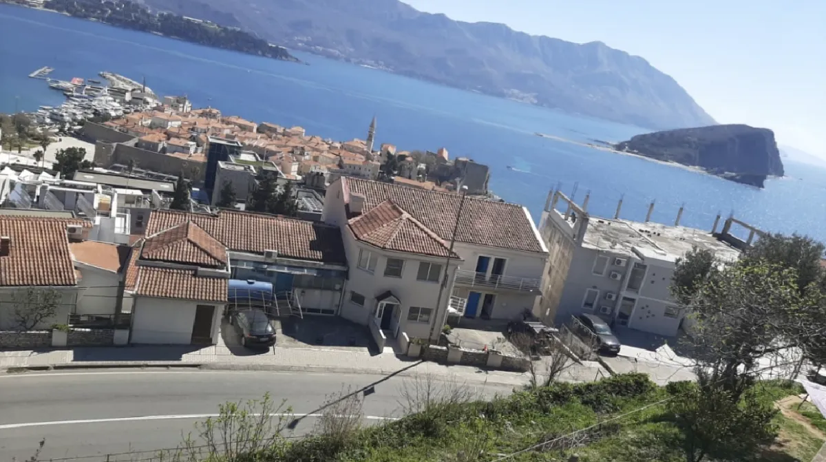 Prodaja, plac, 1300m², Budva, Crna Gora