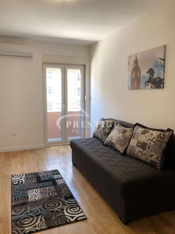 Rent, one bedroom apartment, 69m², Central Point, Podgorica
