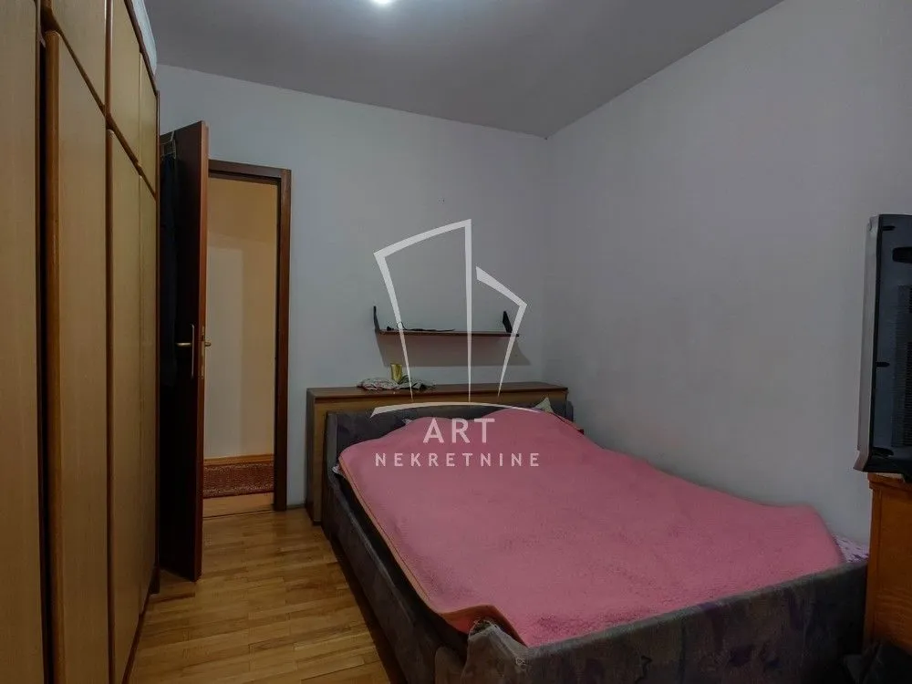 Sale, three bedroom apartment, 107m², Petlovo Brdo, Beograd