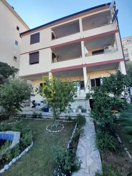 Sale, house, 398m², Budva, Crna Gora