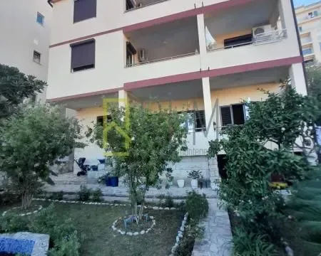 Prodaja, kuća, 398m², Budva, Crna Gora - image 4