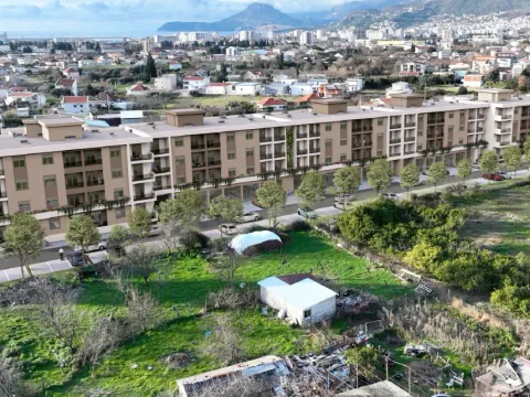 Prodaja, dvosoban stan, 41m², Polje, Bar - image 3