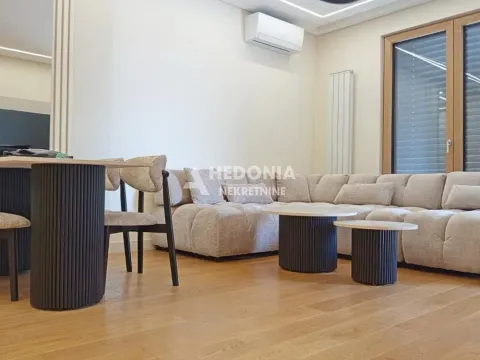 Sale, two bedroom apartment, 58m², Kalenić Pijaca, Vračar Sve Podlokacije - image 2