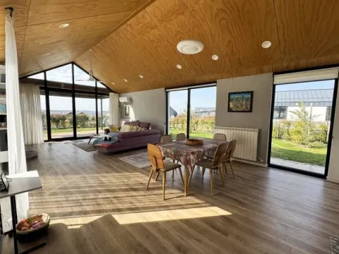 Prodaja, kuća, 174m², Sopot, Beograd - image 1