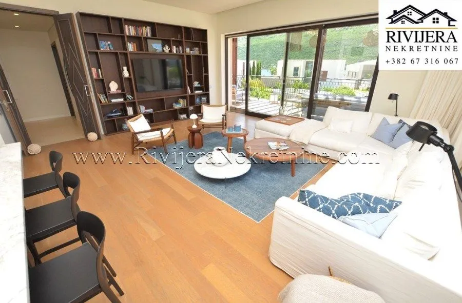 Prodaja, trosoban stan, 171m², Kumbor, Herceg Novi