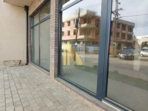 Izdavanje, poslovni prostor, 130m², Telep, Novi Sad Sve Podlokacije - image 5