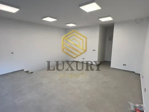 Rent, office space, 95m², City Kvart, Podgorica - image 5