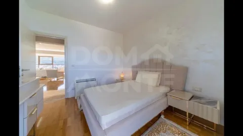 Rent, three bedroom apartment, 150m², Budva okolina, Budva - image 2