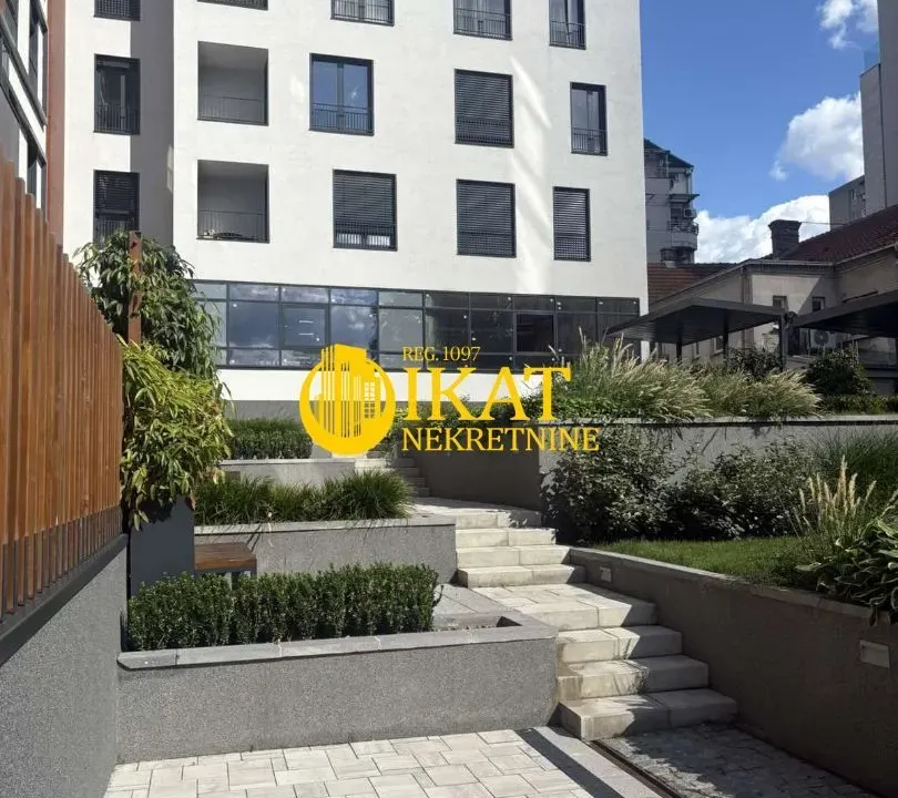 Sale, two bedroom apartment, 50m², Kalenić Pijaca, Vračar Sve Podlokacije