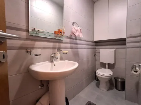 Sale, apartment, 87m², Tuški Put, Podgorica - image 11