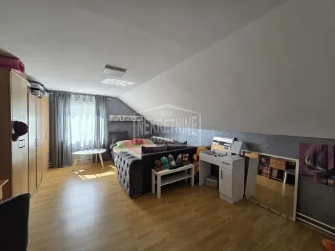 Prodaja, kuća, 180m², Makova Sedmica, Subotica - image 7