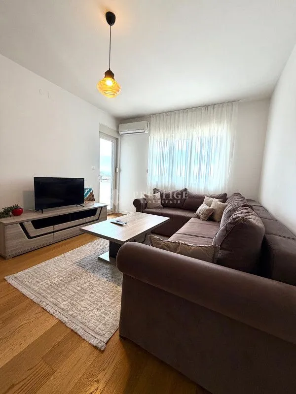 Rent, one bedroom apartment, 50m², Central Point, Podgorica
