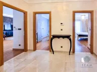 Izdavanje, trosoban stan, 120m², Kod Capital Plaze, Podgorica - image 9