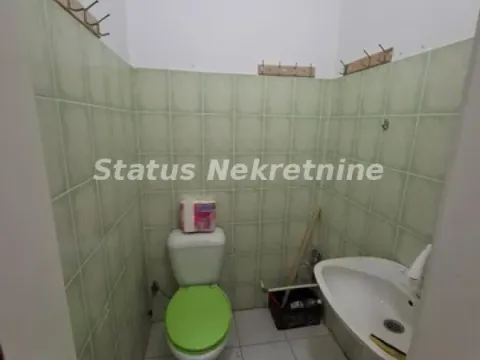 Izdavanje, poslovni prostor, 28m², Centar, Novi Sad - image 7