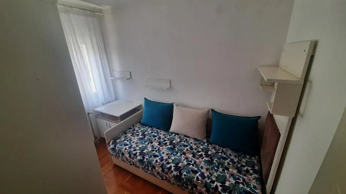 Izdavanje, jednosoban stan, 37m², Telep, Novi Sad Sve Podlokacije
