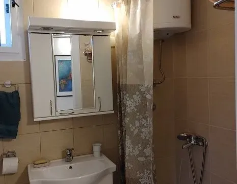 Izdavanje, dvosoban stan, 70m², Savski Venac, Beograd - image 7