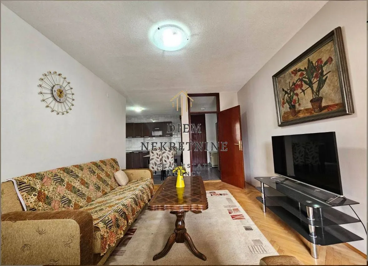 Rent, one bedroom apartment, 60m², Centar, Bar