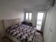 Izdavanje, dvosoban stan, 65m², City Kej, Podgorica - image 9