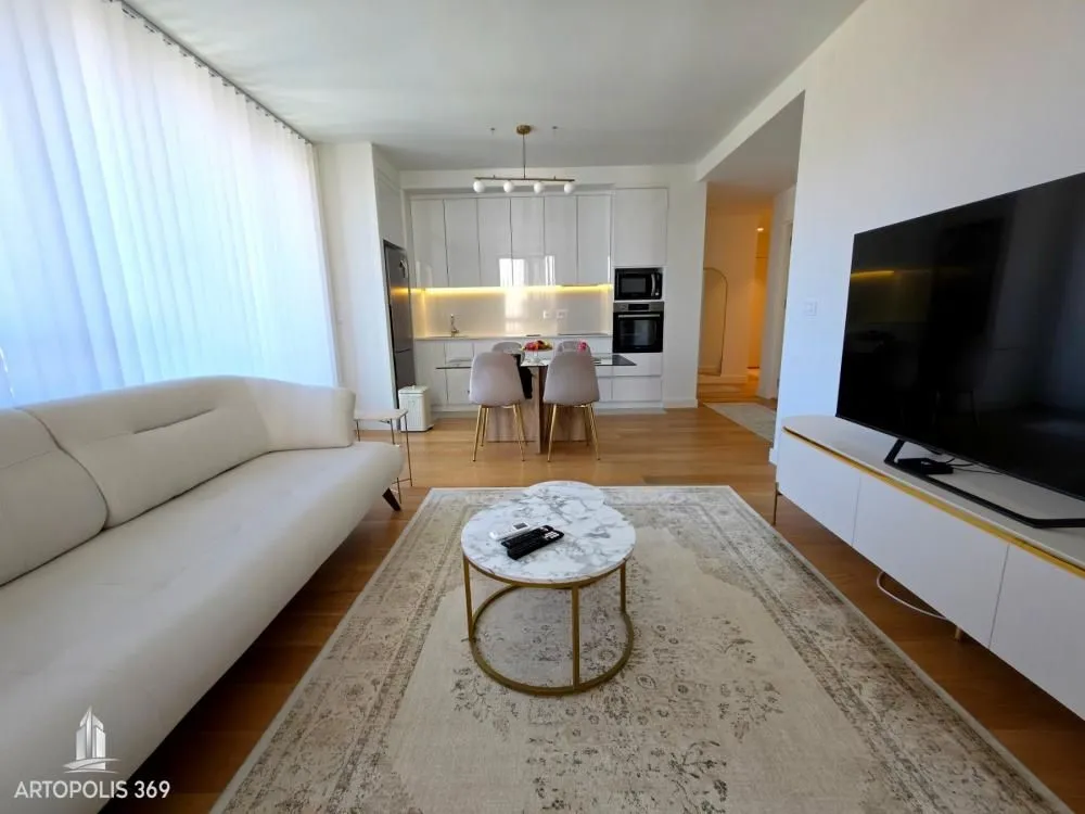 Sale, three bedroom apartment, 77m², Savski Venac, Beograd