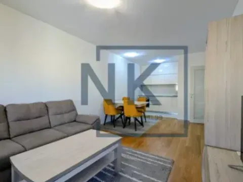 Izdavanje, dvosoban stan, 69m², Central Point, Podgorica - image 2