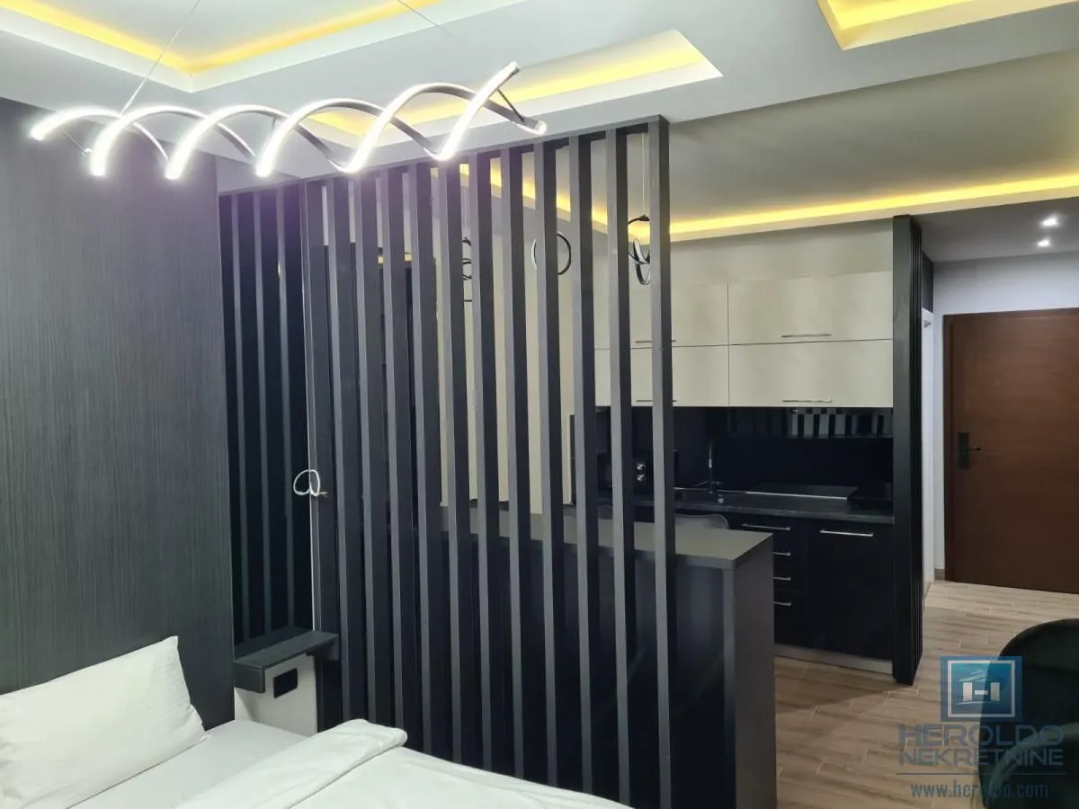 Prodaja, jednosoban stan, 30m², Kraljevi Čardaci, Kopaonik
