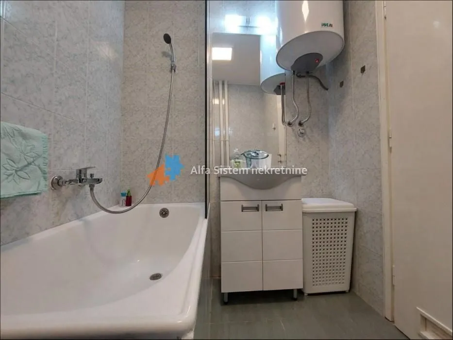Izdavanje, dvosoban stan, 45m², Gradska Bolnica, Zvezdara Sve Podlokacije