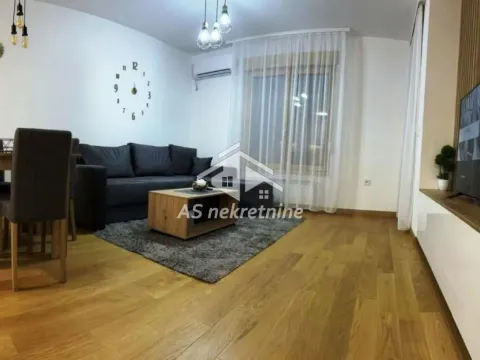 Izdavanje, dvosoban stan, 47m², Zemun Cara Dušana, Zemun Sve Podlokacije - image 2