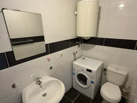 Prodaja, jednosoban stan, 44m², Krivi Most, Podgorica - image 13