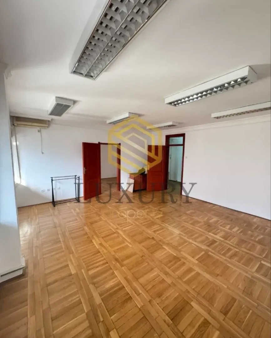 Rent, office space, 92m², Preko Morače, Podgorica
