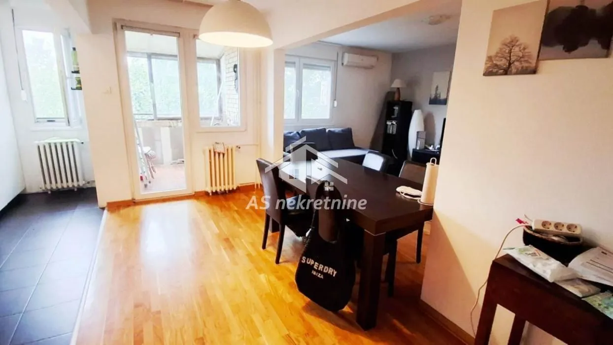 Izdavanje, trosoban stan, 75m², Cvetkova Pijaca, Zvezdara Sve Podlokacije