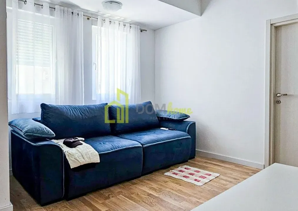 Izdavanje, jednosoban stan, 42m², Centar, Podgorica