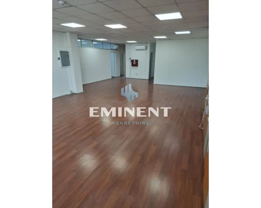 Rent, office space, 200m², Novi Beograd Blok 37, Novi Beograd Sve Podlokacije