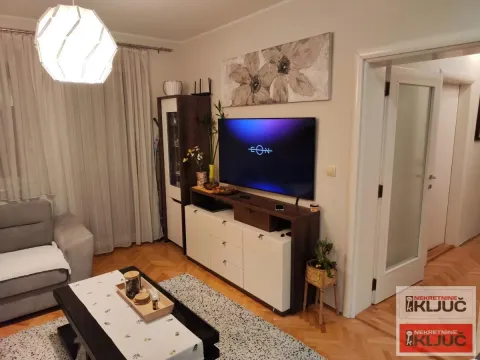 Prodaja, trosoban stan, 60m², Podbara, Novi Sad Sve Podlokacije - image 7