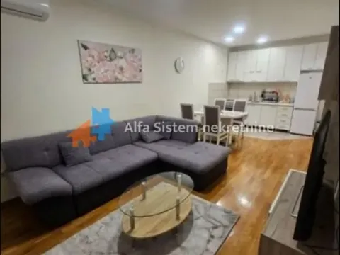 Rent, apartment, 55m², Đeram Pijaca, Beograd - image 2