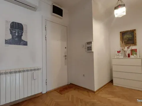 Izdavanje, dvosoban stan, 65m², Gornji Dorćol, Dorćol Sve Podlokacije - image 11