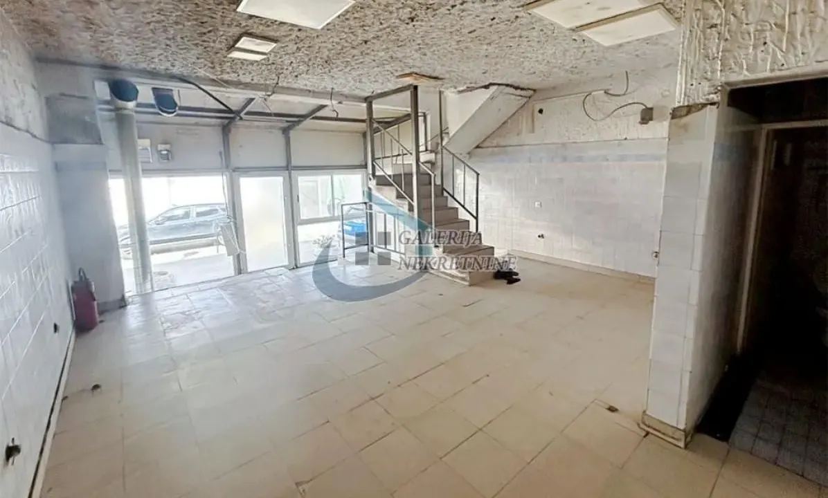 Rent, office space, 180m², Autokomanda, Voždovac Sve Podlokacije