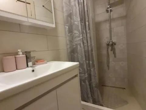 Rent, studio apartment, 36m², Sutomore, Bar - image 9