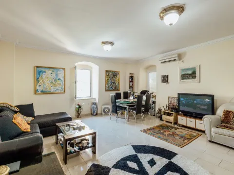 Prodaja, kuća, 268m², Budva, Crna Gora - image 10