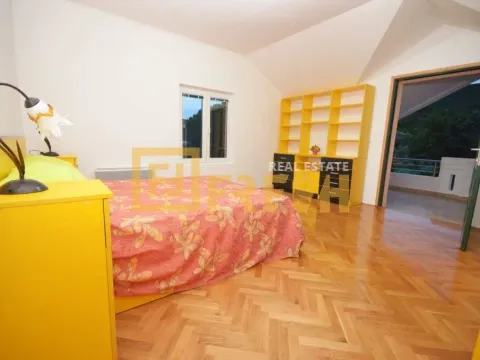 Prodaja, kuća, 253m², Tivat, Crna Gora - image 16
