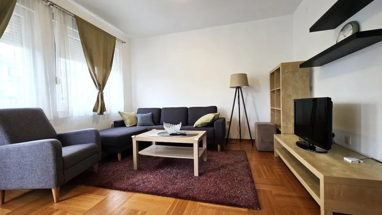 Rent, apartment, 45m², Dalmatinska ulica, Podgorica