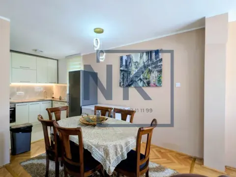 Rent, two bedroom apartment, 78m², Blok 5, Podgorica - image 6
