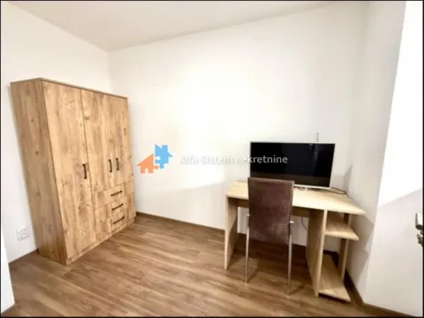 Izdavanje, stan, 46m², Šumice, Beograd - image 13