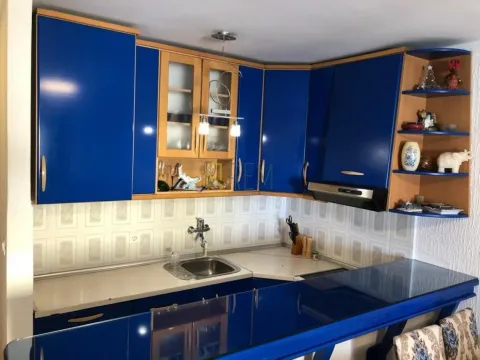 Sale, two bedroom apartment, 50m², Budva, Crna Gora - image 3