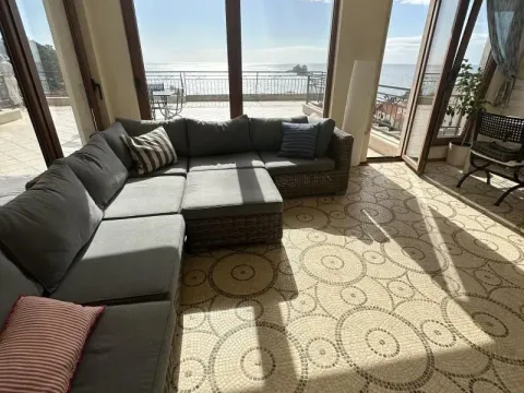 Prodaja, trosoban stan, 366m², Petrovac, Budva - image 7