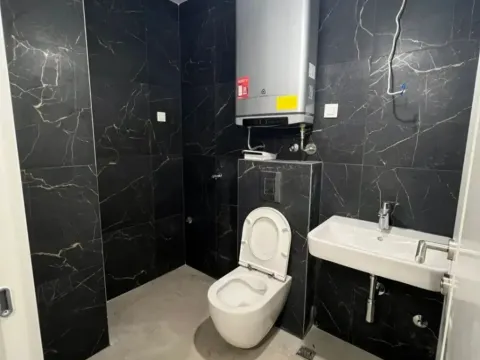 Prodaja, jednosoban stan, 52m², Tološka šuma, Podgorica - image 7