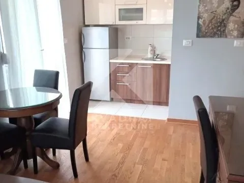 Rent, one bedroom apartment, 42m², City Kvart, Podgorica - image 3